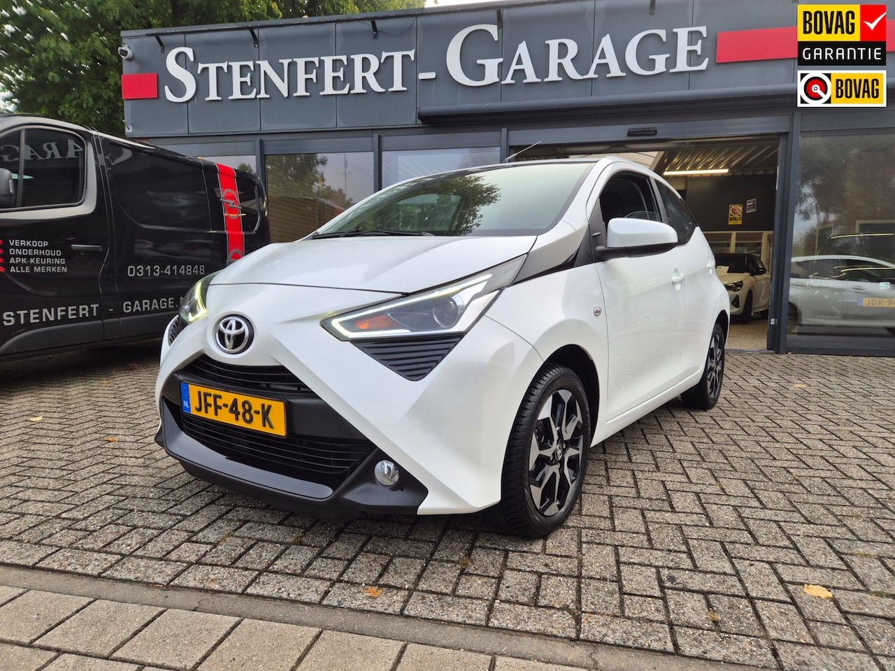 Toyota Aygo - 1.0 VVT-i x-play 1.0 VVT-i x-play - AutoWereld.nl