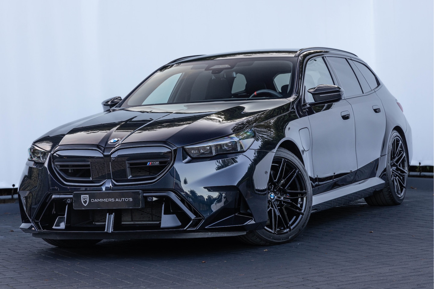 BMW 5-serie Touring - M5 4.4 V8 727pk Pano Bowers&Wilkens NL auto M-drivers Pack Trekhaak - AutoWereld.nl
