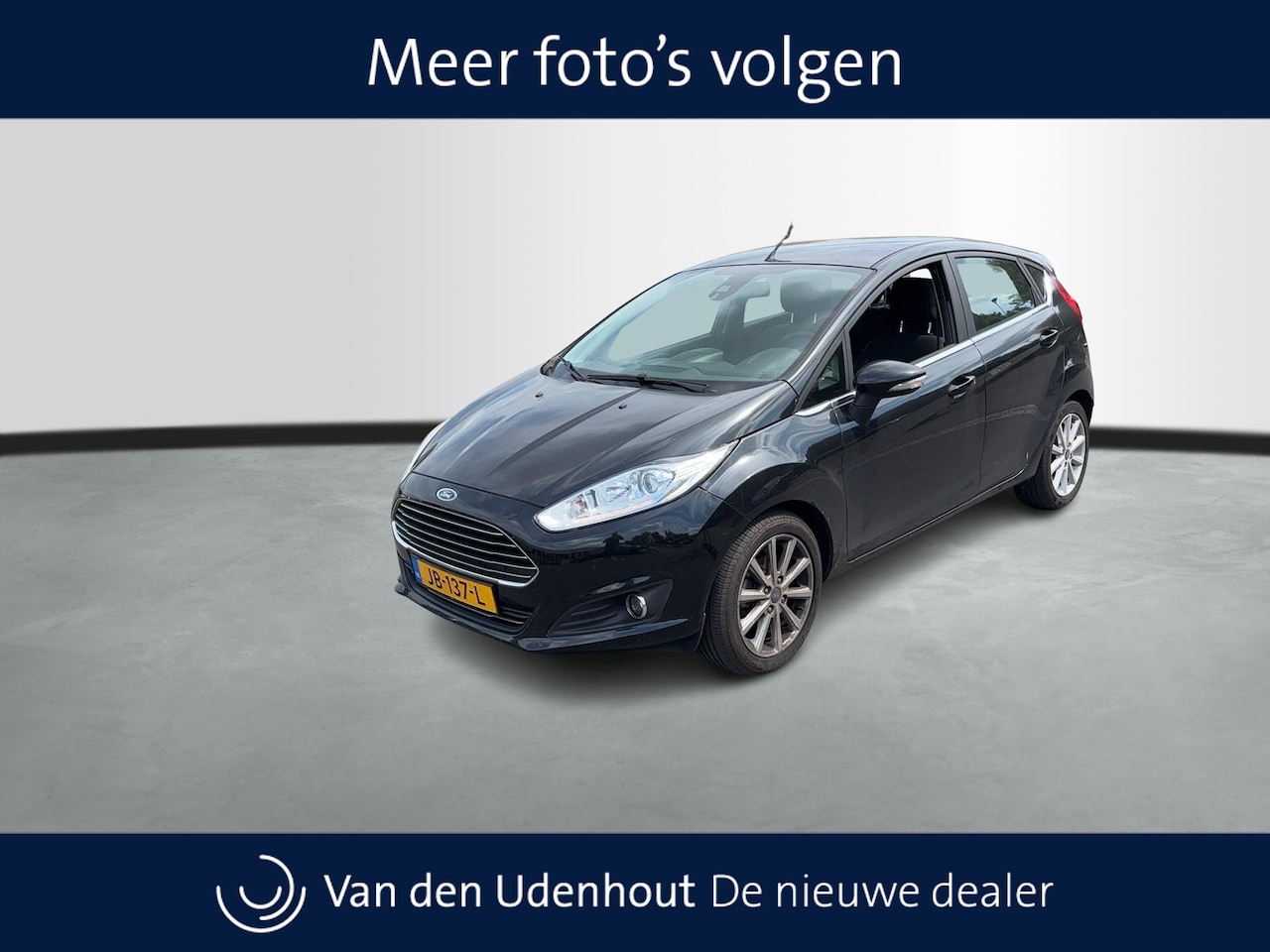 Ford Fiesta - 1.0 100pk EcoBoost Titanium / Navigatie / Parkeersensoren - AutoWereld.nl
