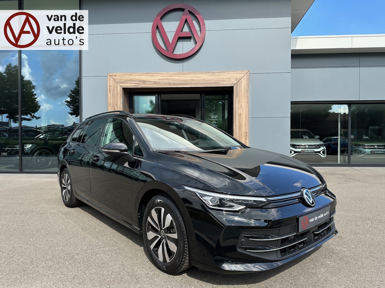 Volkswagen Golf Variant - 1.5 eTSI 150pk DSG Goal | Facelift | Trekhaak | 360 Camera | Dode hoek | Dode hoek | Rijkl - AutoWereld.nl