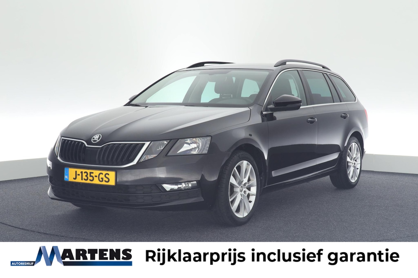 Skoda Octavia Combi - 1.5 TSI 150pk DSG Business Edition Plus Trekhaak Leer/Alcantara Stoelverwarming Navigatie - AutoWereld.nl
