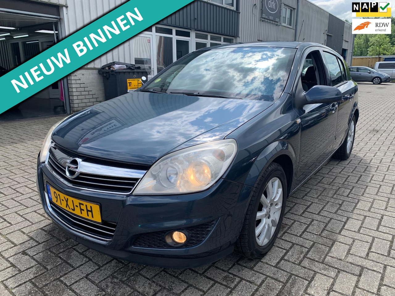 Opel Astra - 1.4 Temptation LEUKE AUTO RIJDT EN SCHAKELT GOED - AutoWereld.nl