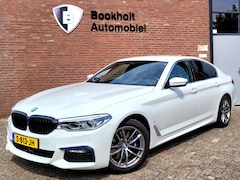 BMW 5-serie - 530e xDrive M-sport, Massage, ACC, HUD, Camera, Stuurverwarming