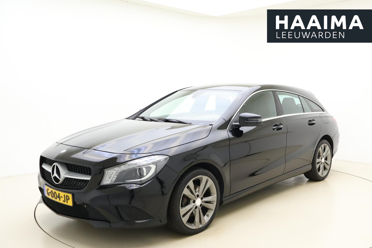 Mercedes-Benz CLA-klasse Shooting Brake - 180 | Navigatie | Climate control | Trekhaak | Parkeersensoren voor en achter | Lichtmetal - AutoWereld.nl