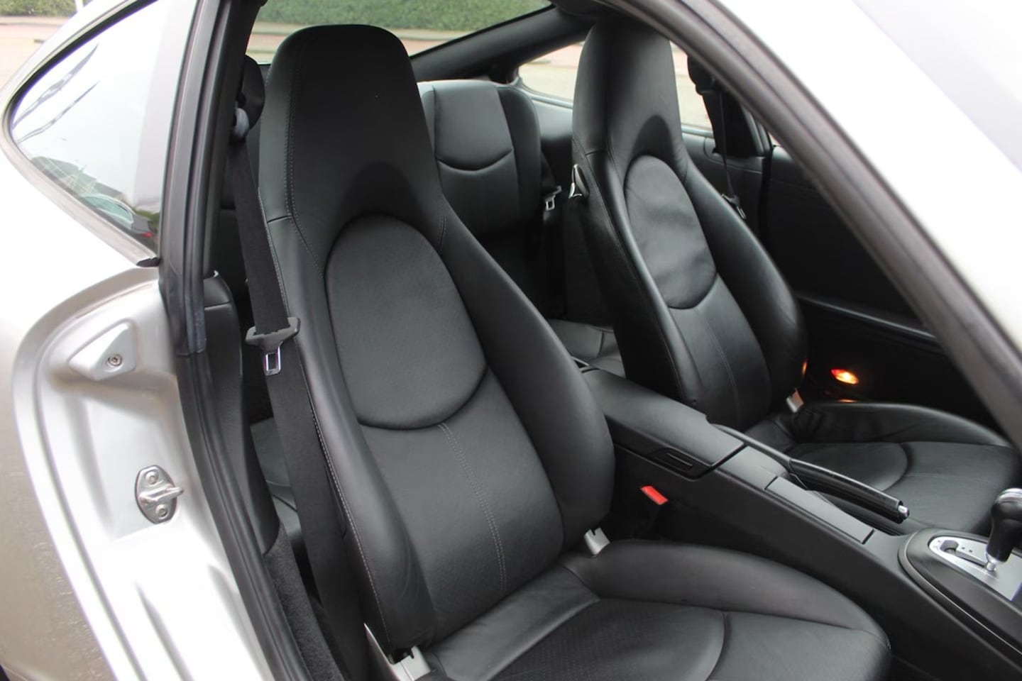 Porsche 911 - 3.6 Carrera CARRERA NAP Dealer onderhouden