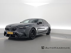 BMW M5 - 5-serie 727pk | Keramisch | Driving Assistant pro. | Carbon | M Driver's pack | B&W