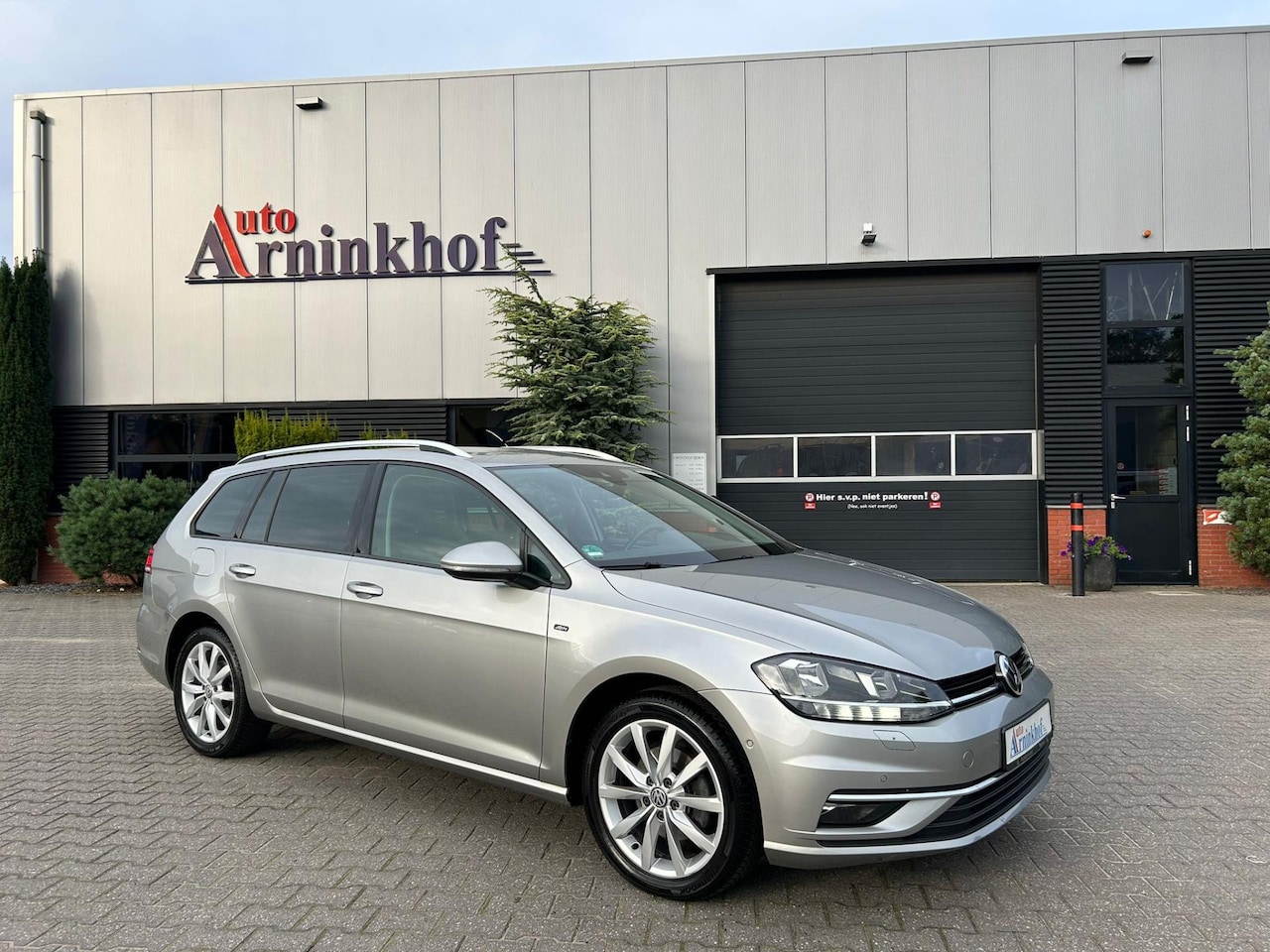 Volkswagen Golf Variant - 1.5 TSI Style 1.5 TSI Style 150PK, Virtual Cockpit, Adaptive cruise control - AutoWereld.nl