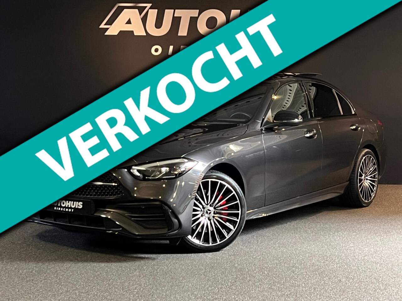 Mercedes-Benz C-klasse - 300 e AMG Line Limousine Pano/Memoryseats//Camera/Ambientlight/19"/Keyless - AutoWereld.nl