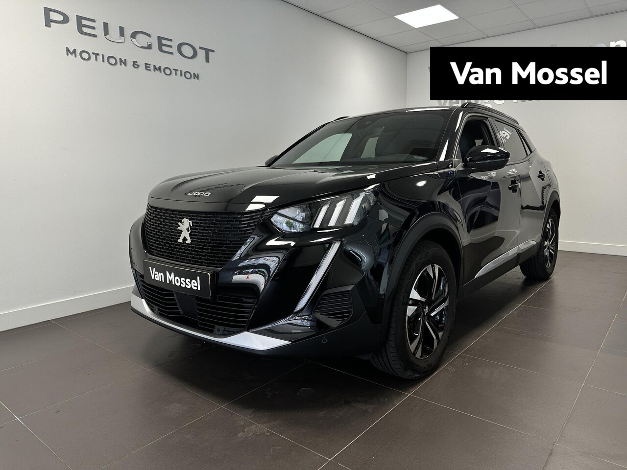 Peugeot e-2008 - EV GT Pack 50 kWh | Camera | Adaptive Cruise control  | Navigatie - AutoWereld.nl