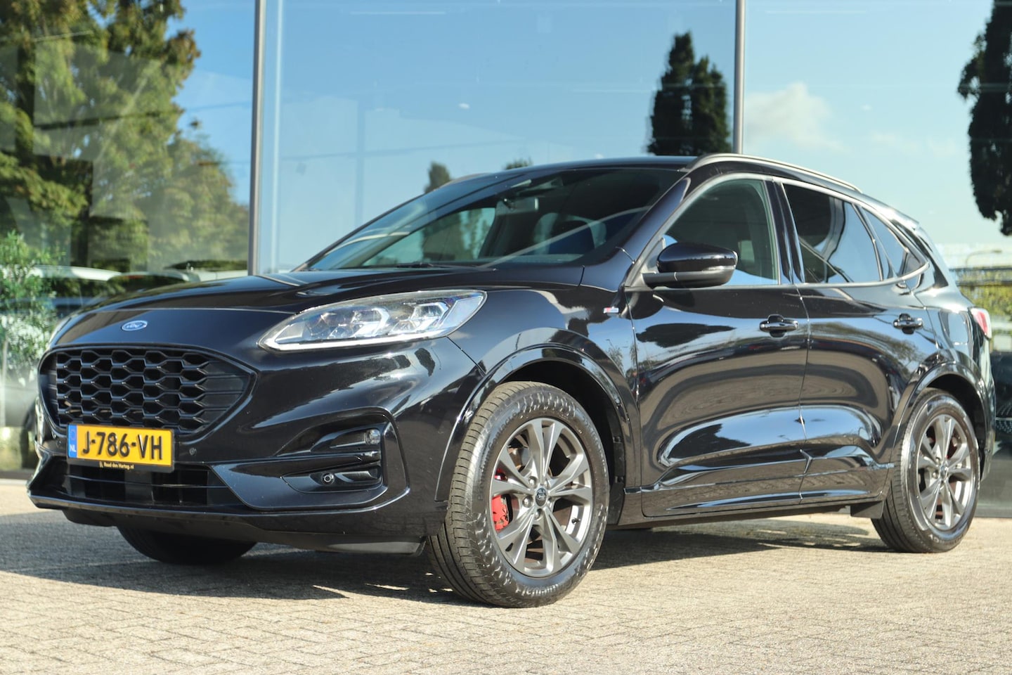 Ford Kuga - 1.5 ECOBOOST ST-LINE X | ELEK. TREKHAAK | B&O | HALF LEDER | CARPLAY | VOORRUITVERW. | CLI - AutoWereld.nl