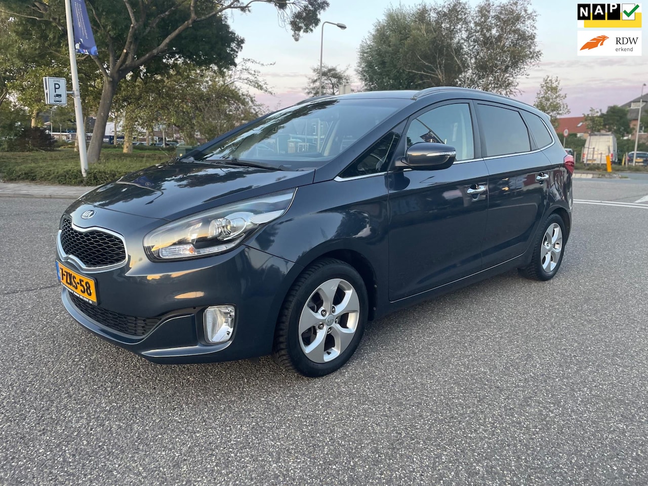 Kia Carens - 1.6 GDi Business Pack / 7personen / airco / navi / cruise.control / camera / pdc / lmv / e - AutoWereld.nl
