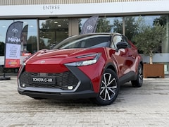Toyota C-HR - 140 Dynamic | VOORRAAD | NIEUW | Bi-tone lakkleur premium