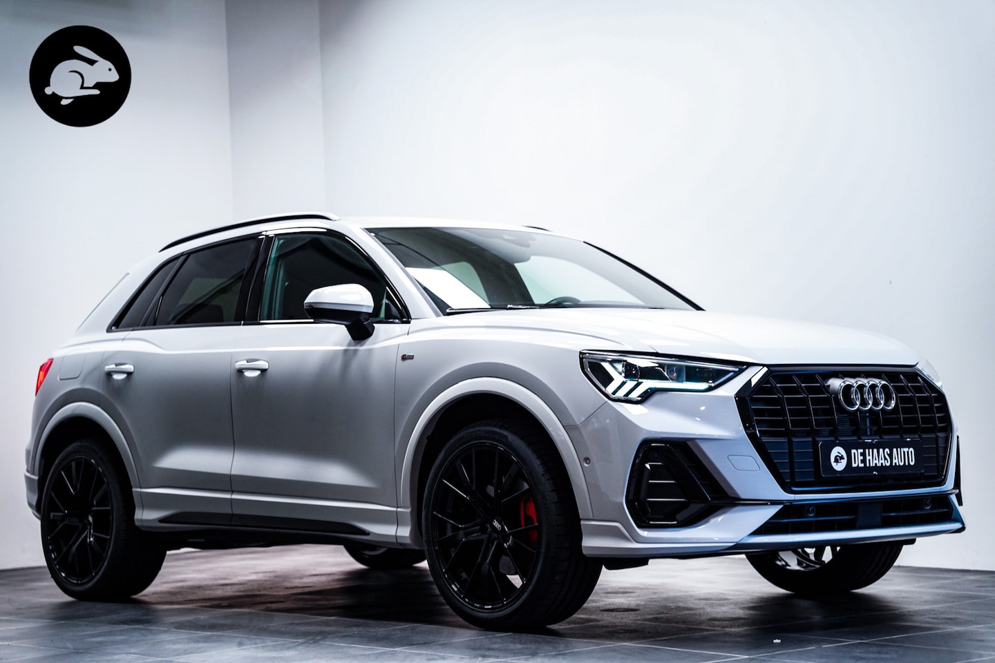 Audi Q3 - 45 TFSI e S-Line/Zwart opt/Led/19 inch/Acc/Carplay - AutoWereld.nl