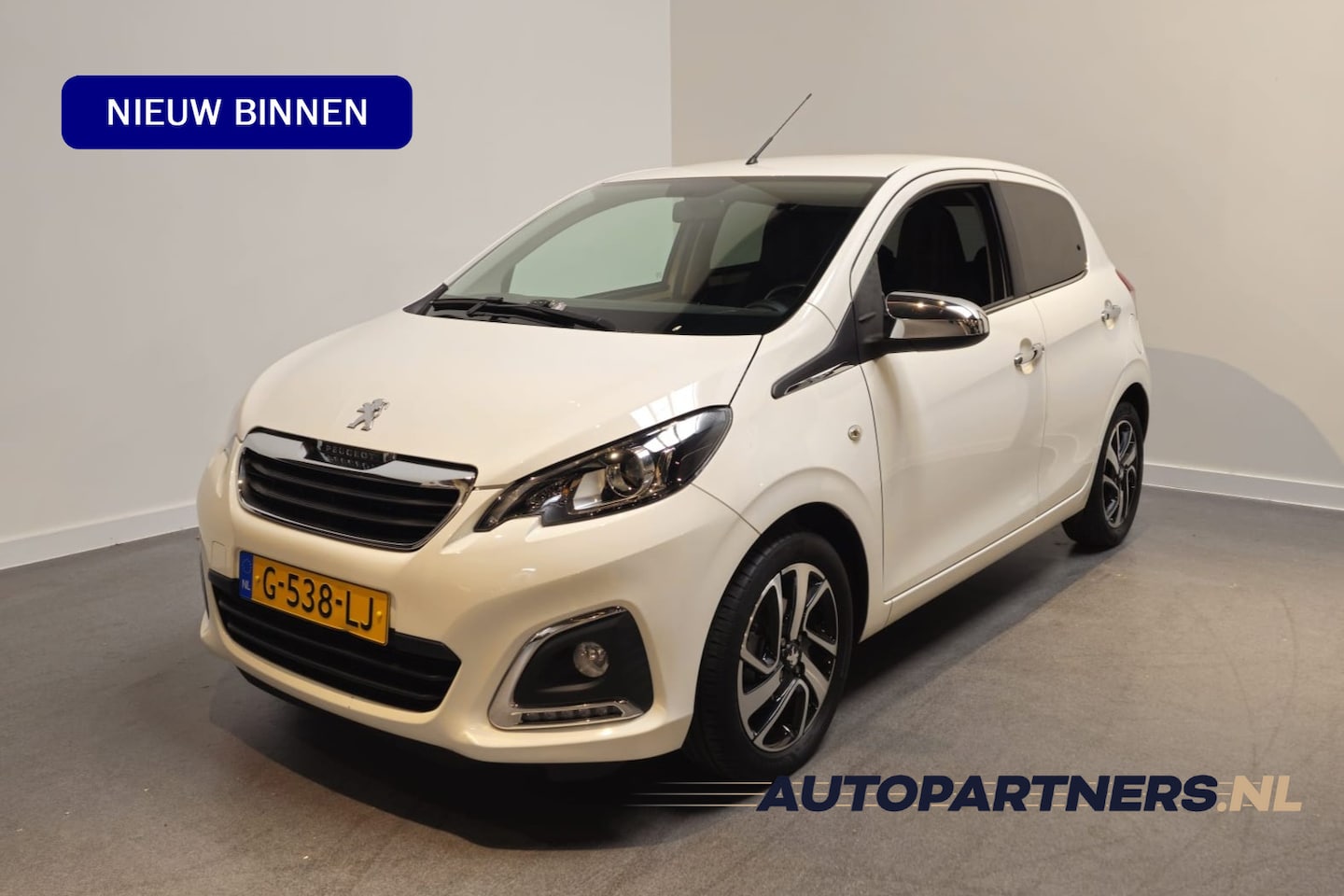 Peugeot 108 - 1.0 e-VTi Allure - Apple carplay/Android Auto - Achteruitrijcamera - Climate control - Cru - AutoWereld.nl