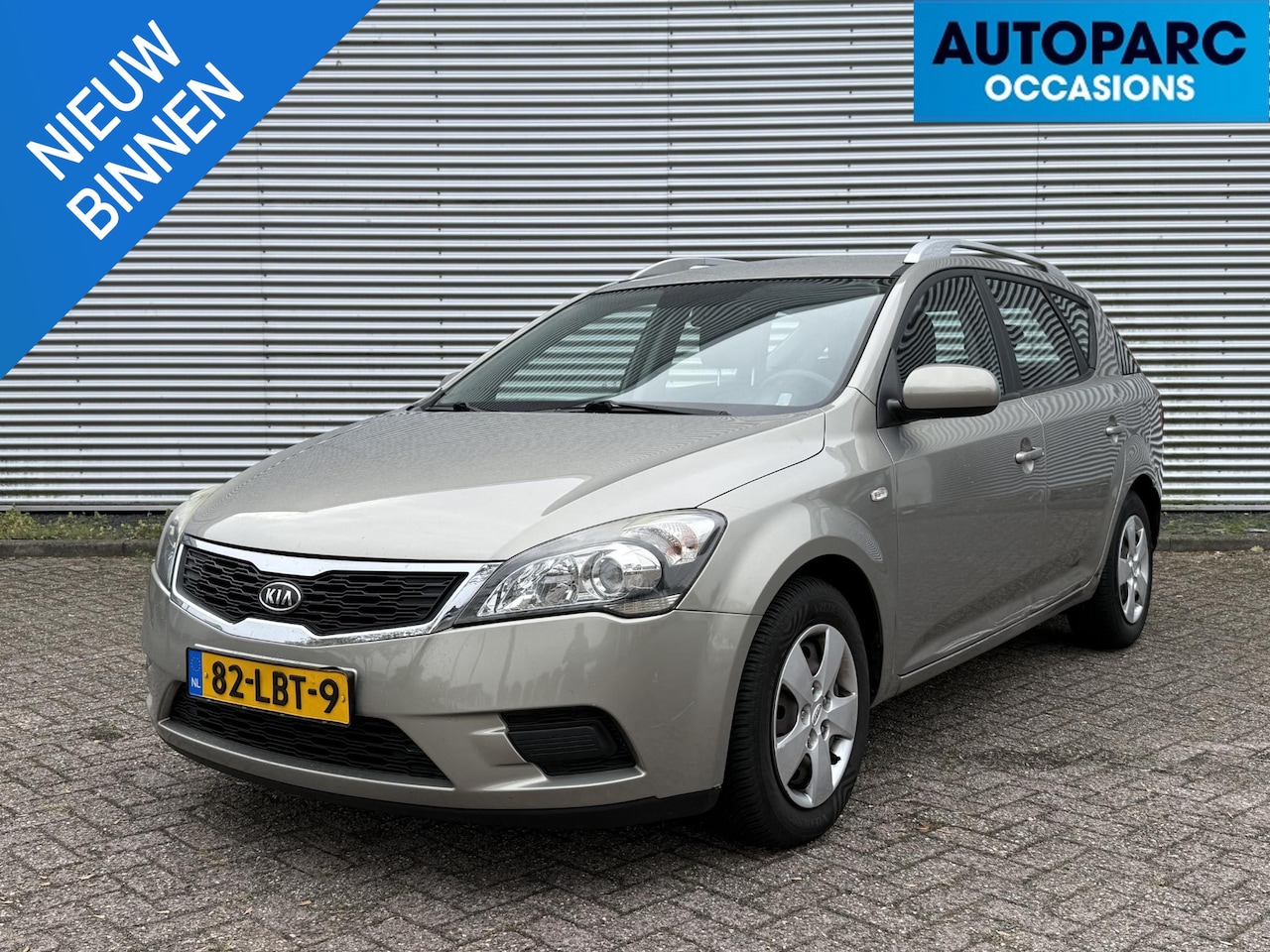 Kia Cee'd - 1.4 CVVT X-tra AIRCO, GOED ONDERHOUDEN, VLEKJE/PLEKJE, BETROUWBAAR. - AutoWereld.nl