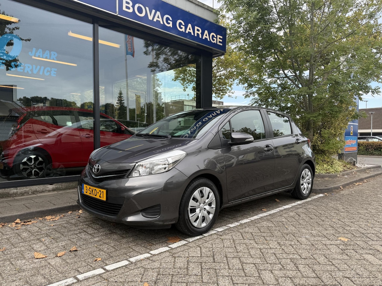 Toyota Yaris - 1.3 VVT-i Aspiration 1.3 VVT-i Aspiration - AutoWereld.nl