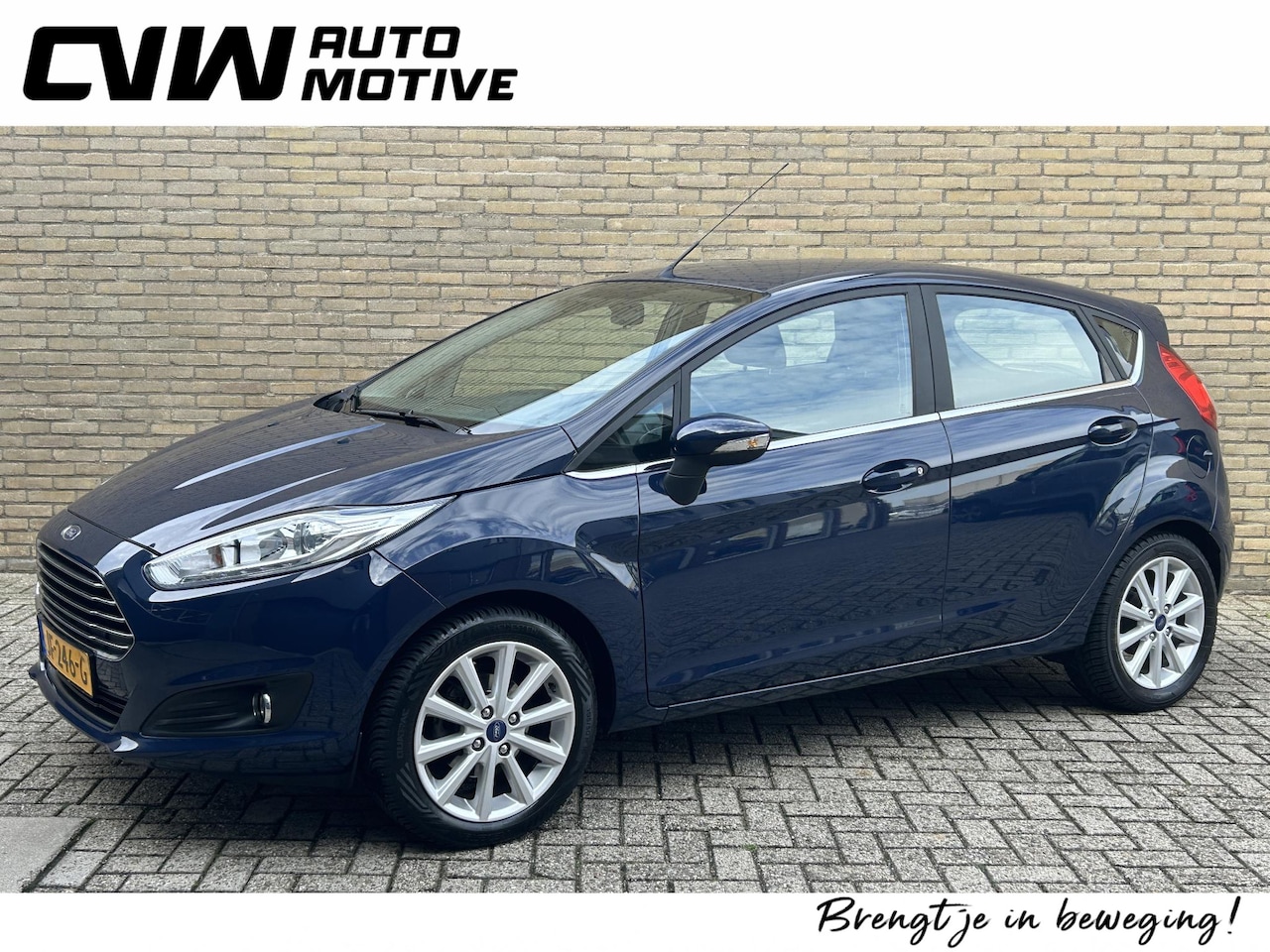 Ford Fiesta - 1.0 EcoBoost 100pk Titanium | Navigatie | Bluetooth | Airco | Trekhaak | 16 inch LMV | Sfe - AutoWereld.nl