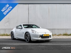 Nissan 370Z - 3.7 V6