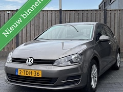 Volkswagen Golf - 1.2 TSI Trendline