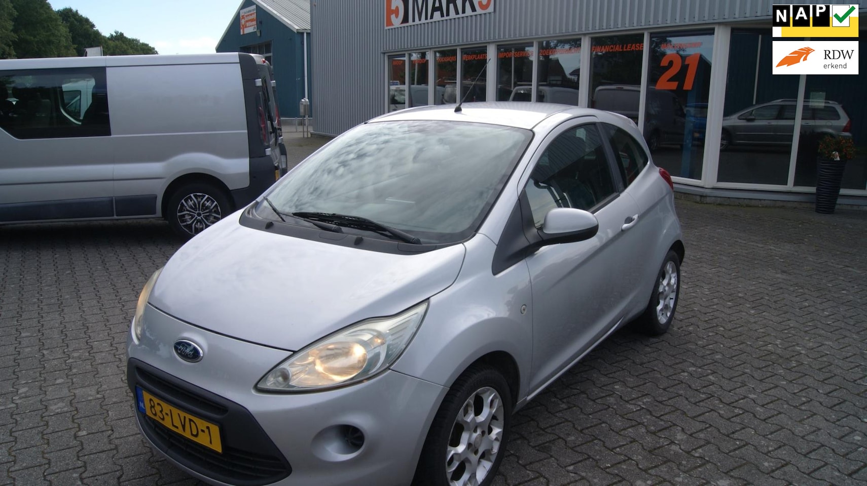Ford Ka - 1.2 Cool&Sound Carplay RIJKLAARPRIJS incl grote beurt en apk ! - AutoWereld.nl
