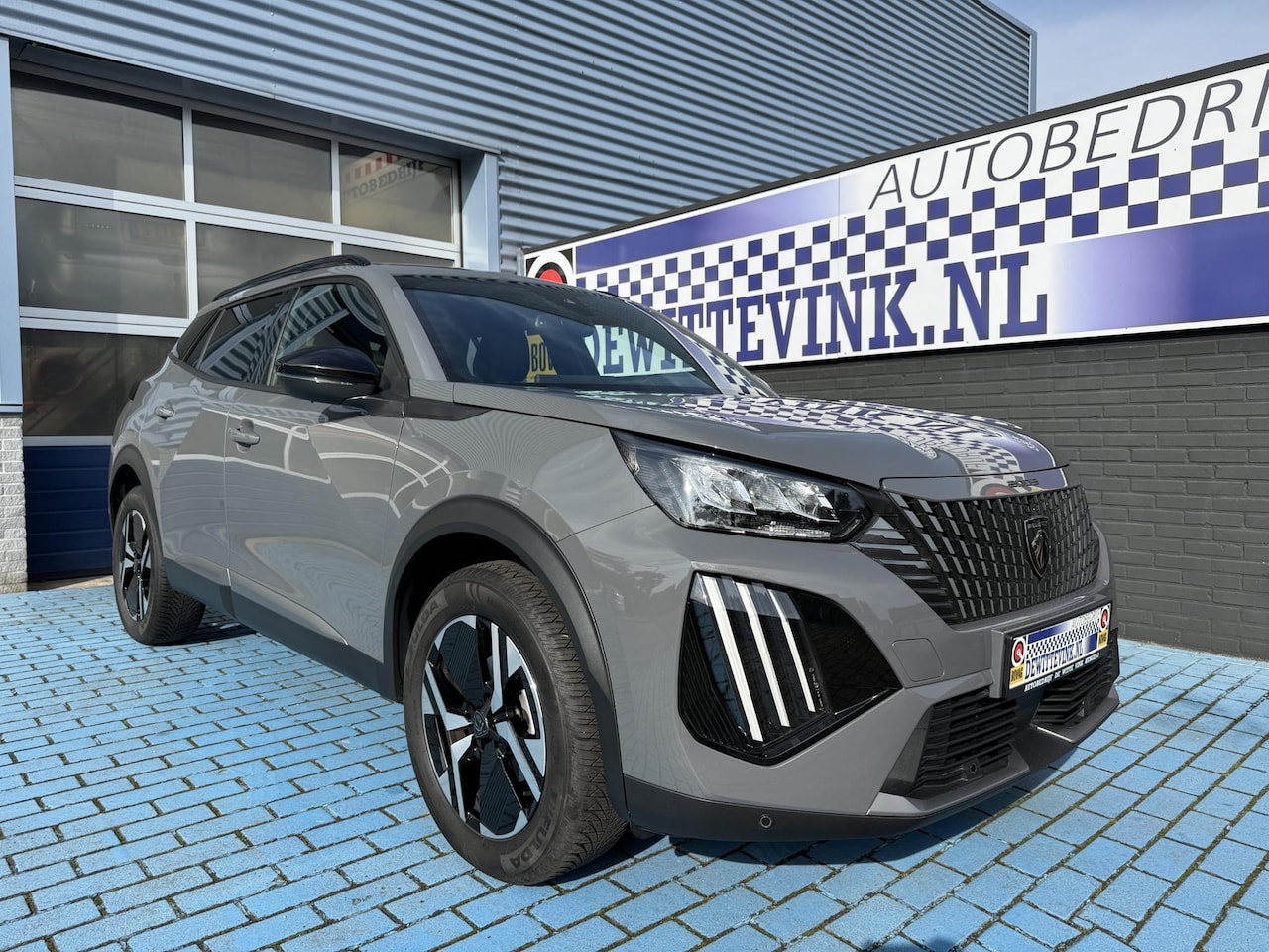 Peugeot 2008 - 1.2 PureTech Allure Pack 1.2 PureTech Allure Pack - AutoWereld.nl