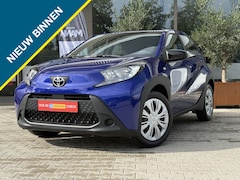 Toyota Aygo X - 1.0 VVT-i MT Play | metallic lak | airco
