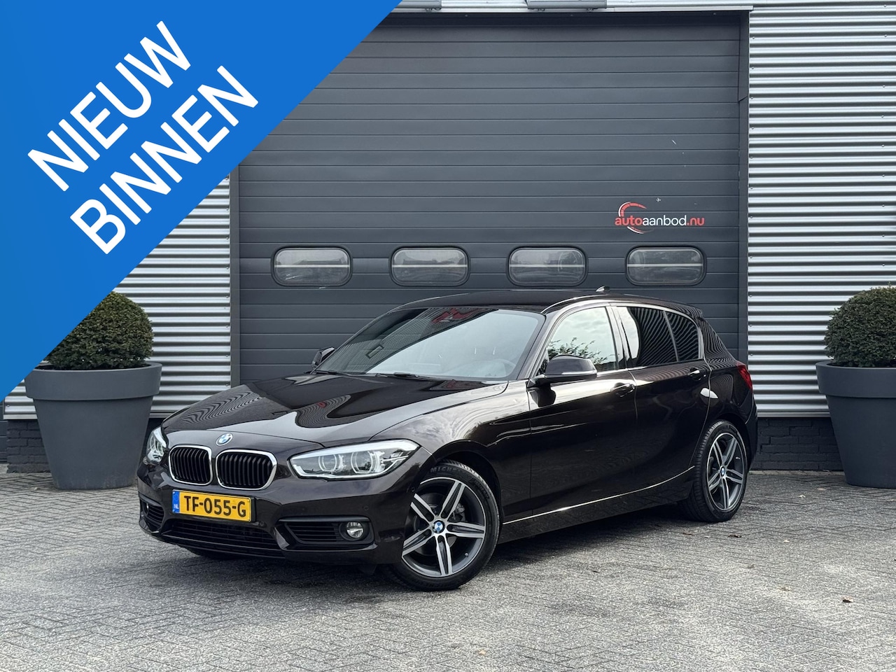 BMW 1-serie - 120i High Executive | Camera | Harmon Kardon | Navigatie | Lederen Bekleding | Memory Stoe - AutoWereld.nl