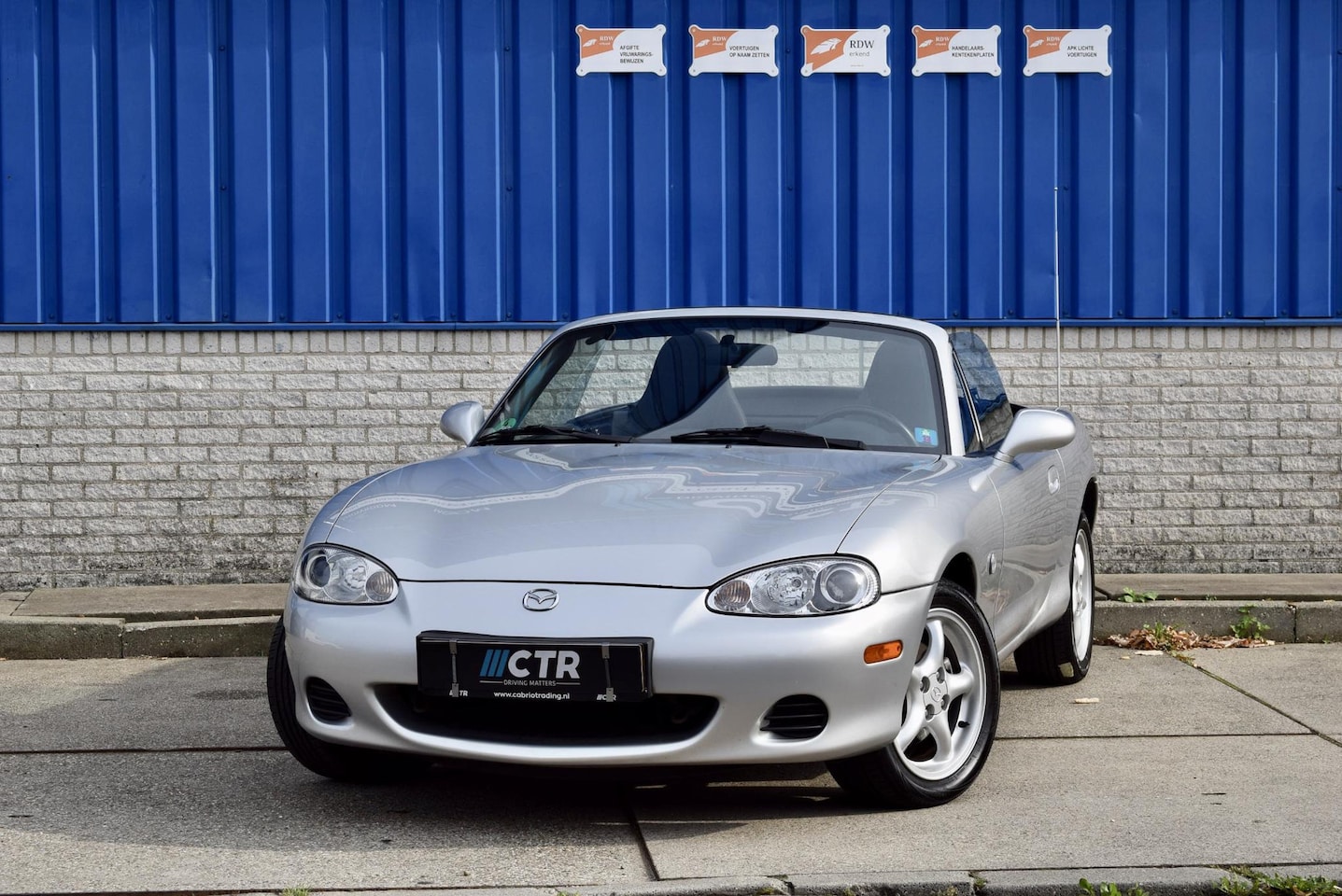Mazda MX-5 - 1.6i Exclusive AIRCO zgan nieuwe stoffen kap nwe apk - AutoWereld.nl