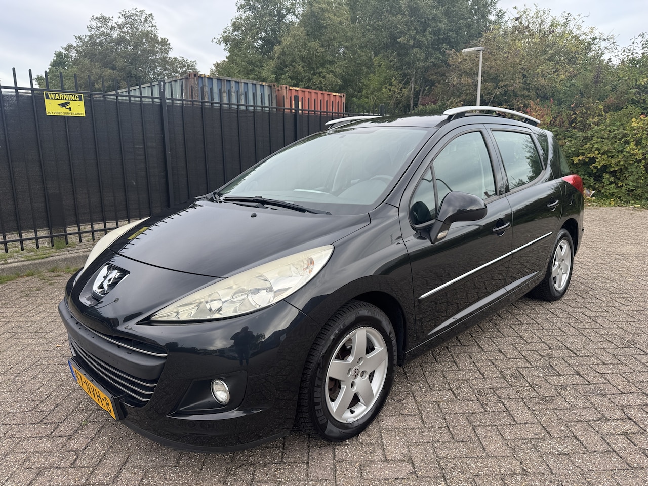 Peugeot 207 SW - 1.4 VTi Style Airco/LMV/Trekhaak - AutoWereld.nl