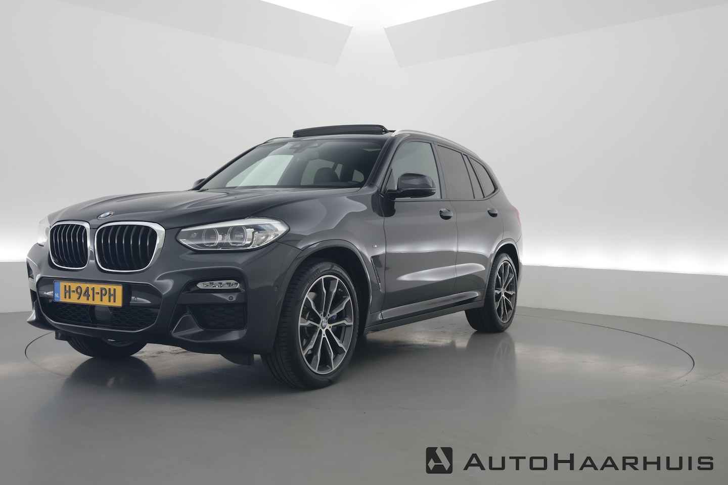 BMW X3 - xDrive30i M Sport | Pano | HUD | Adapt. Cruise | Leder | Camera | Trekhaak | 20'' | Keyles - AutoWereld.nl