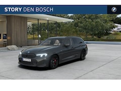 BMW 3-serie Touring - 330e M Sport Automaat / Panoramadak / Sportstoelen / Achteruitrijcamera / Adaptieve LED /