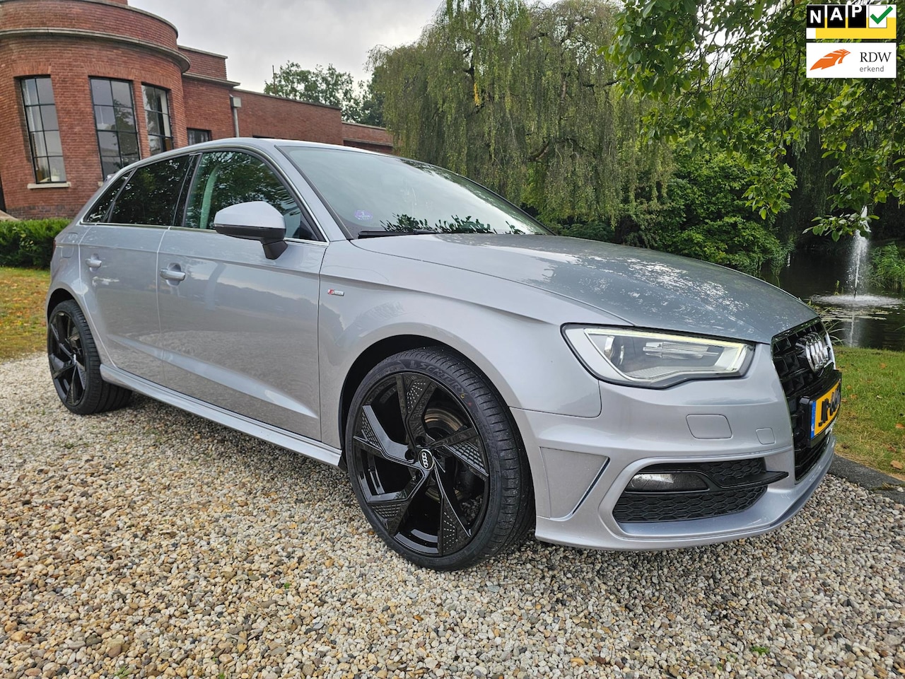 Audi A3 Sportback - 1.2 TFSI 5-deurs AIRCO/cruise/NAVI/XENON - AutoWereld.nl