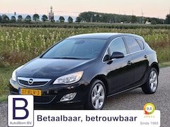 Opel Astra - 1.4 Edition /Nette auto /100% onderhouden /