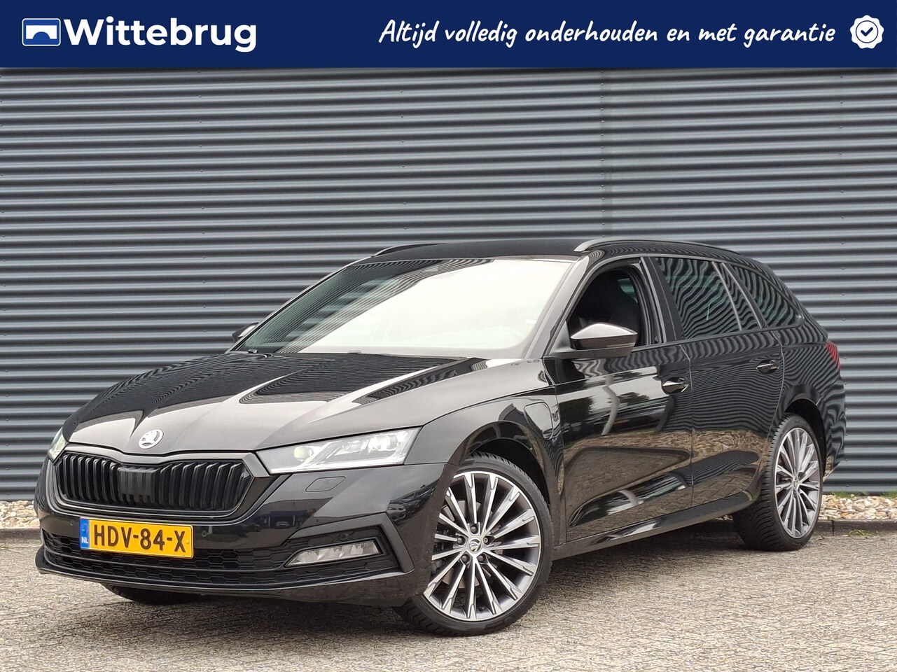 Skoda Octavia Combi - 1.4 TSI iV PHEV Sportline Business | Plug In Hybrid | Trekhaak | Sportstoelen | 19 inch ve - AutoWereld.nl