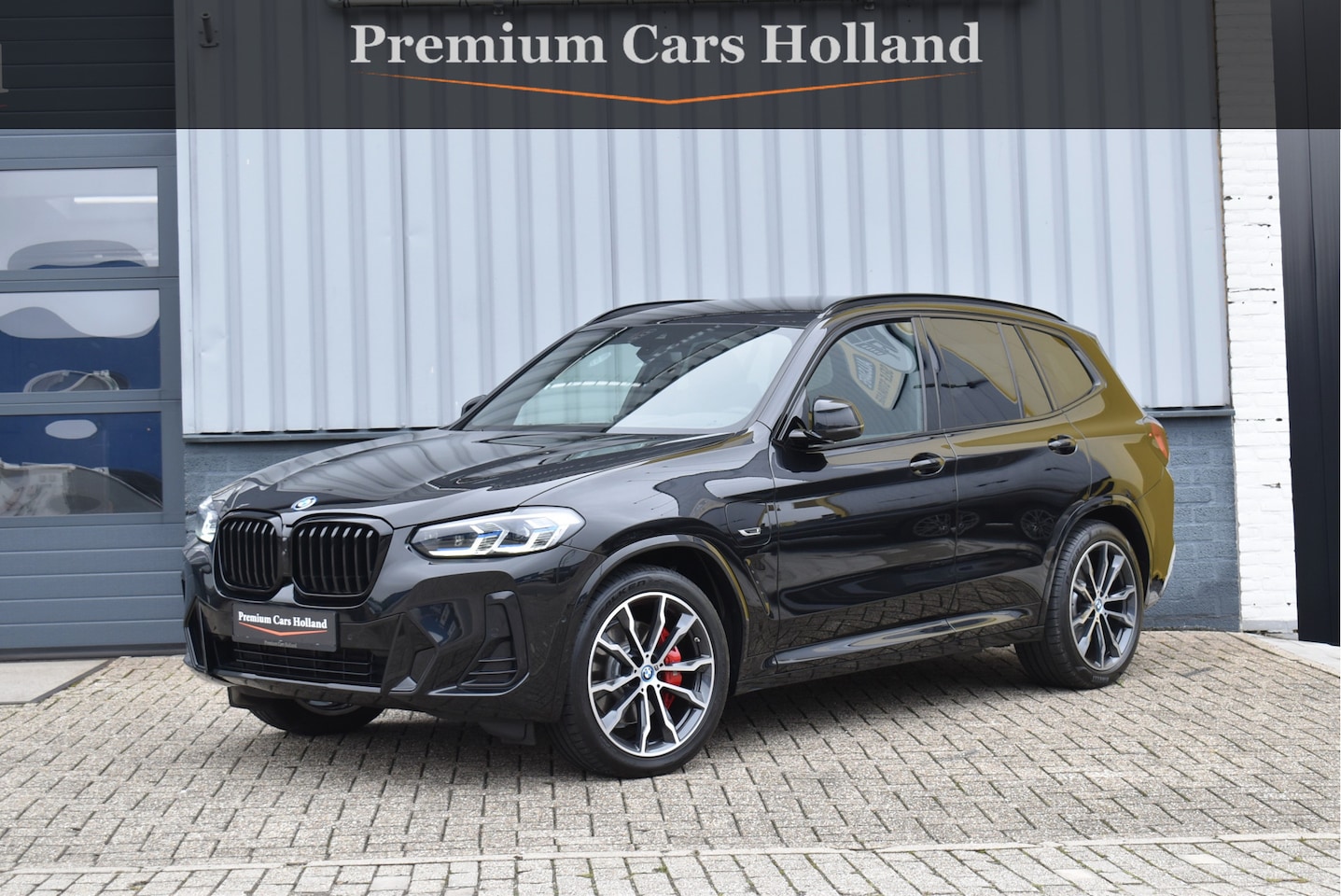 BMW X3 - xDrive30e M-Pakket 292 Pk Hud Memory Leder 360 Camera Trekhaak 20 Inch - AutoWereld.nl