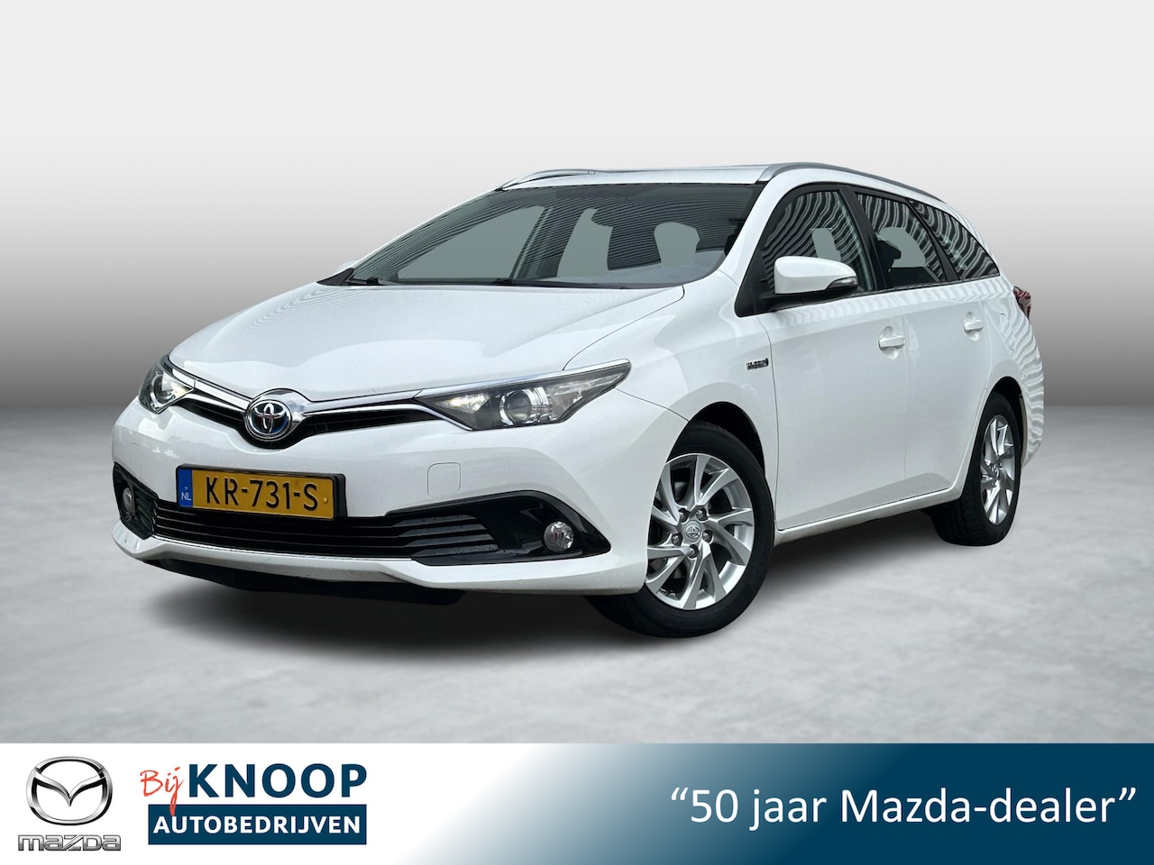 Toyota Auris Touring Sports - 1.8 Hybrid Aspiration | Camera | Climate & Cruise Control | - AutoWereld.nl