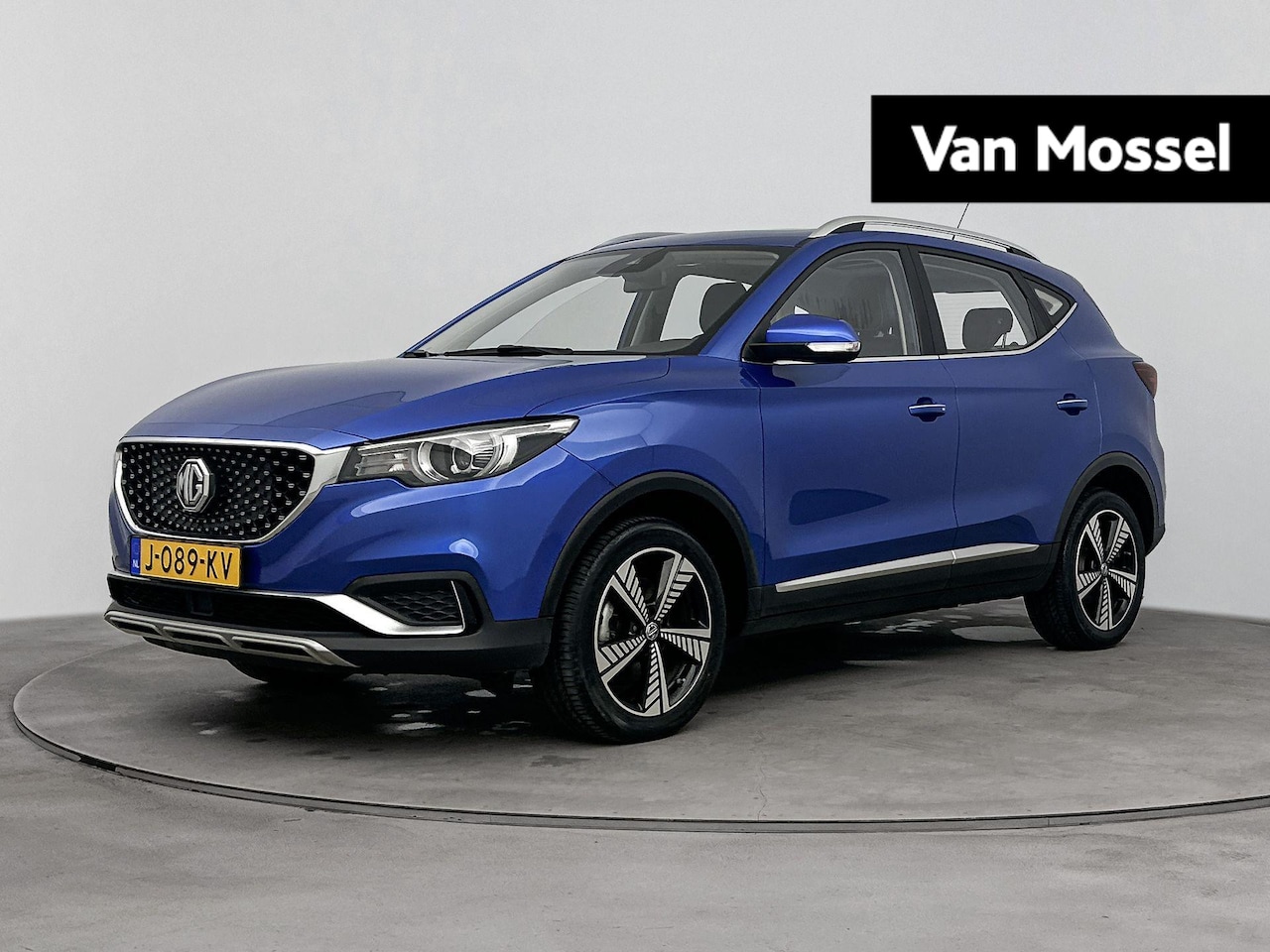 MG ZS - Luxury 45 kWh MG ZS EV Luxury 45 kWh | Leder | Navigatie | Panoramadak | Parkeersensoren - AutoWereld.nl