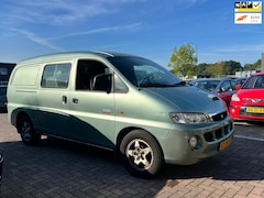 Hyundai H 200 - 2.5 CRDi Luxe lang DC 5 ZITS/AIRCO