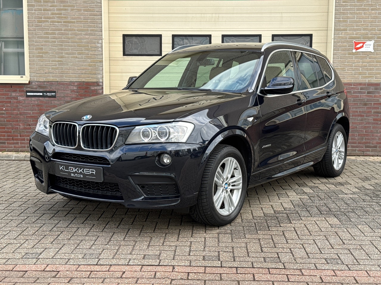 BMW X3 - XDrive20i High Executive M sport | Groot navi | Carbonschwarz - AutoWereld.nl