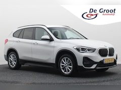 BMW X1 - sDrive18i Executive Automaat LED, Camera, Keyless, Stoelverwarming, Cruise, DAB