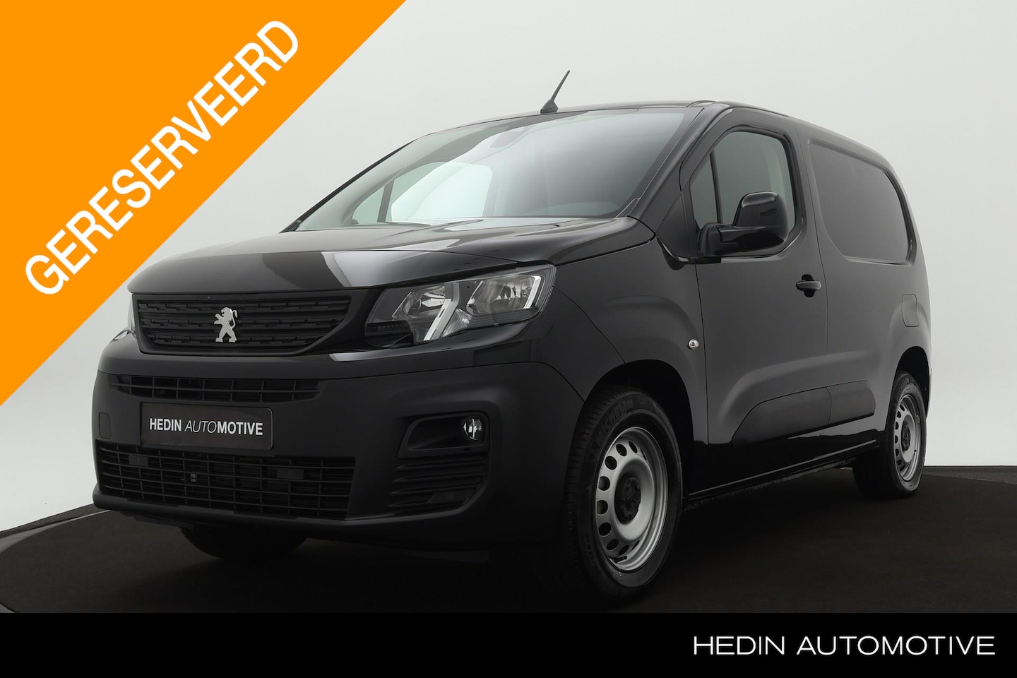 Peugeot e-Partner - 136pk L1 50 kWh | Navigatie | Camera | Climate control | Cruise control | Pakket winter| C - AutoWereld.nl