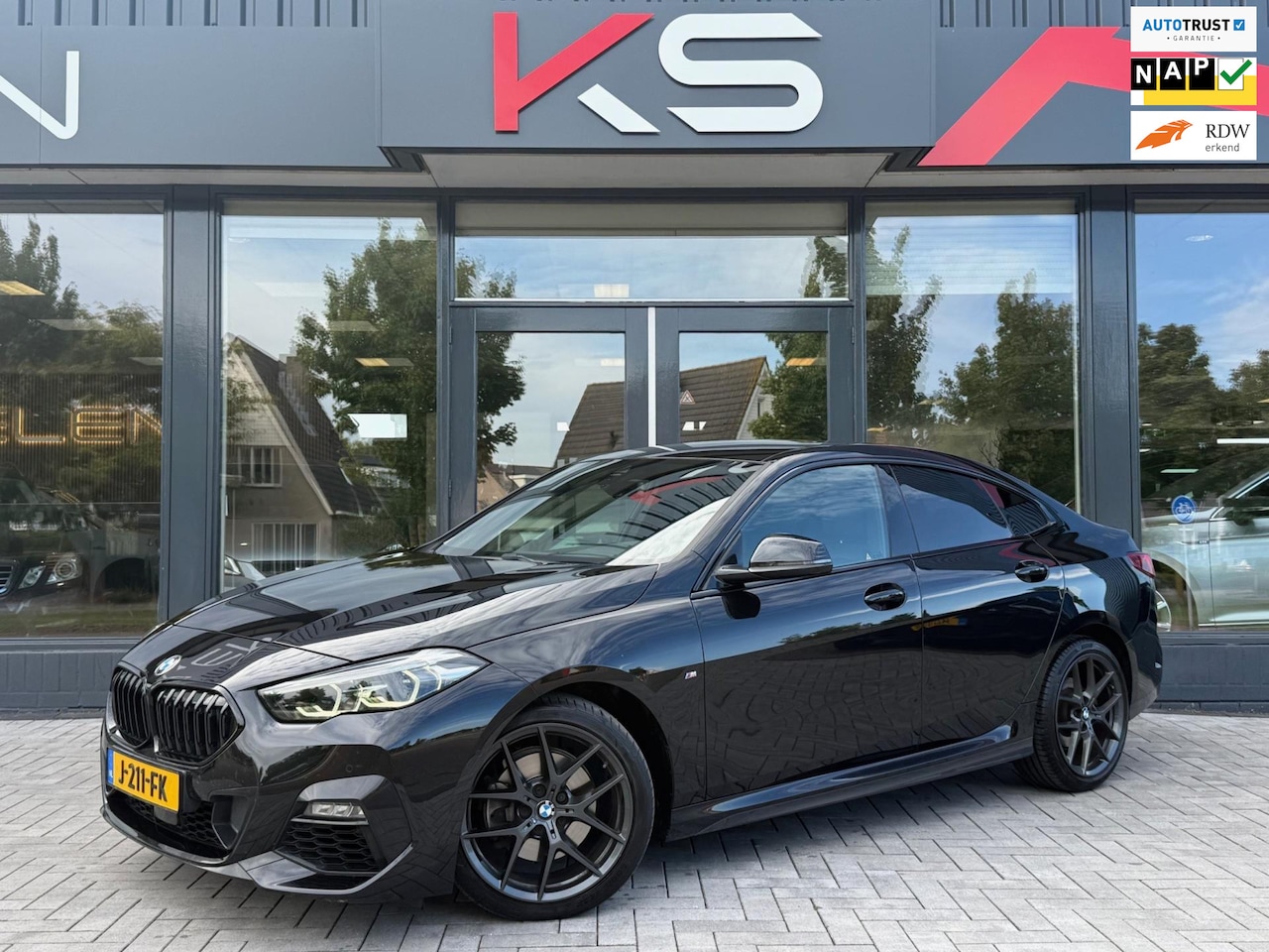 BMW 2-serie Gran Coupé - 218i High Executive M - AutoWereld.nl