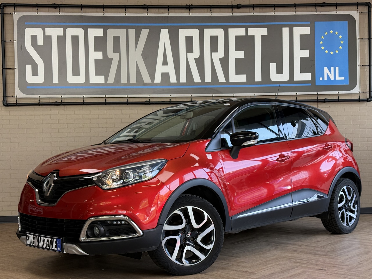 Renault Captur - 0.9 TCe Helly Hansen R-link Navi | Camera | 17 inch | Stoelverwarming | PDC | Keurig nette - AutoWereld.nl
