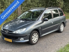 Peugeot 206 SW - 1.4 | 2006 | Grijs | Airco | Winterbanden