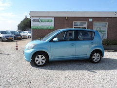 Daihatsu Sirion 2 - 1.3-16V Comfort