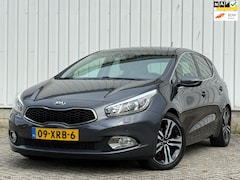 Kia Cee'd - 1.6 GDI Super Pack Premium AfnTrekhaak, Climate, Navi, Camera, Cruise, PDC, Leder, N.A.P