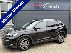 Volkswagen Tiguan - 1.5 eTSI Life Edition Trekhaak, 18Inch, Clima 150pk | Automaat | Stoelverwarming | Digital