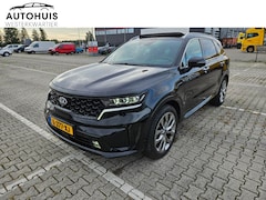 Kia Sorento - 1.6 T-GDI 180pk Plug-in Hybrid 4WD ExecutiveLine 7p. Leder Panoramadak Trekhaak Camera LED