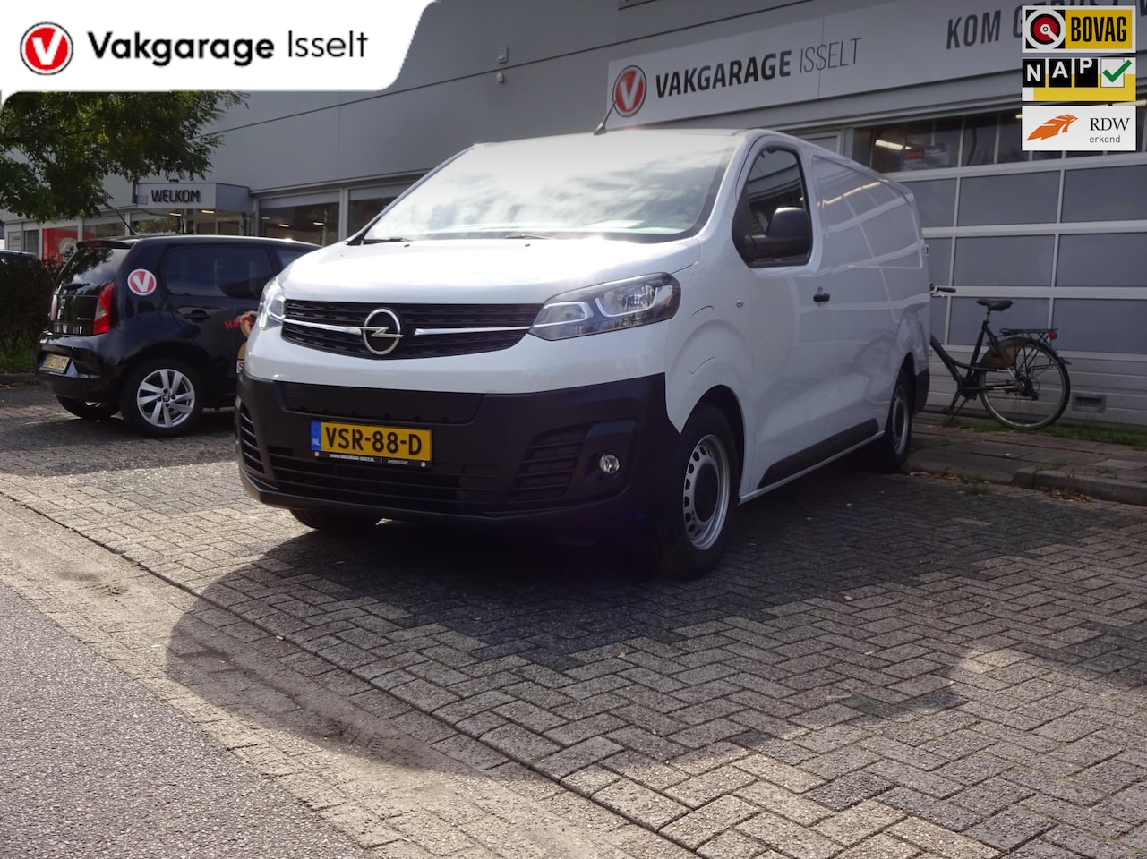 Opel Vivaro-e - L3H1 Edition 50 kWh - AutoWereld.nl