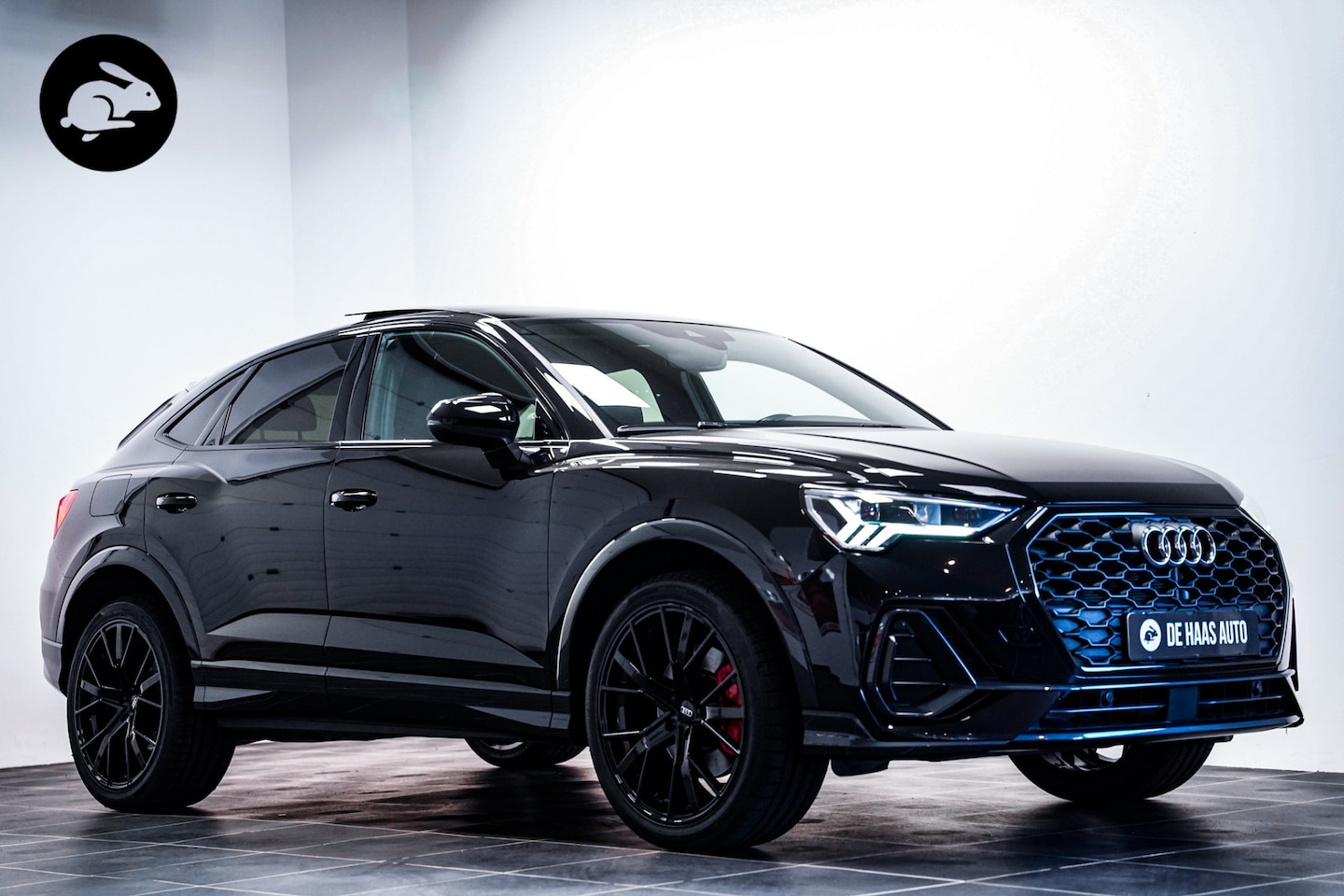 Audi Q3 Sportback - 45 TFSI e S-Line/Pano dak/Zwart optiek/Matrix led/19 inch - AutoWereld.nl